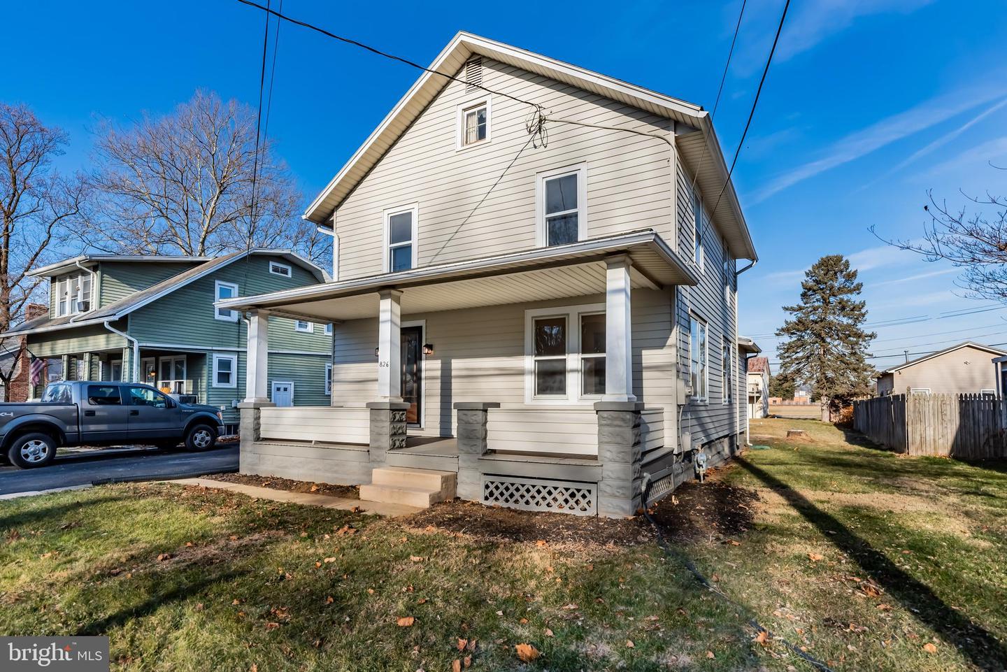 826 W Trindle Road, Mechanicsburg