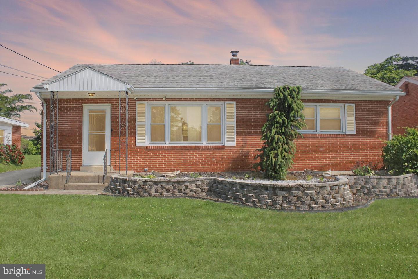 2900 Morningside Drive, Camp Hill