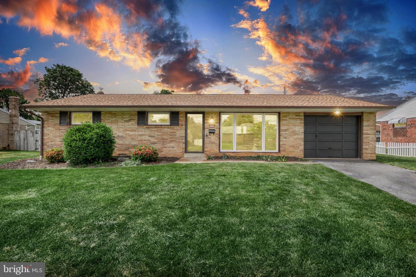 120 Winston Drive, Mechanicsburg