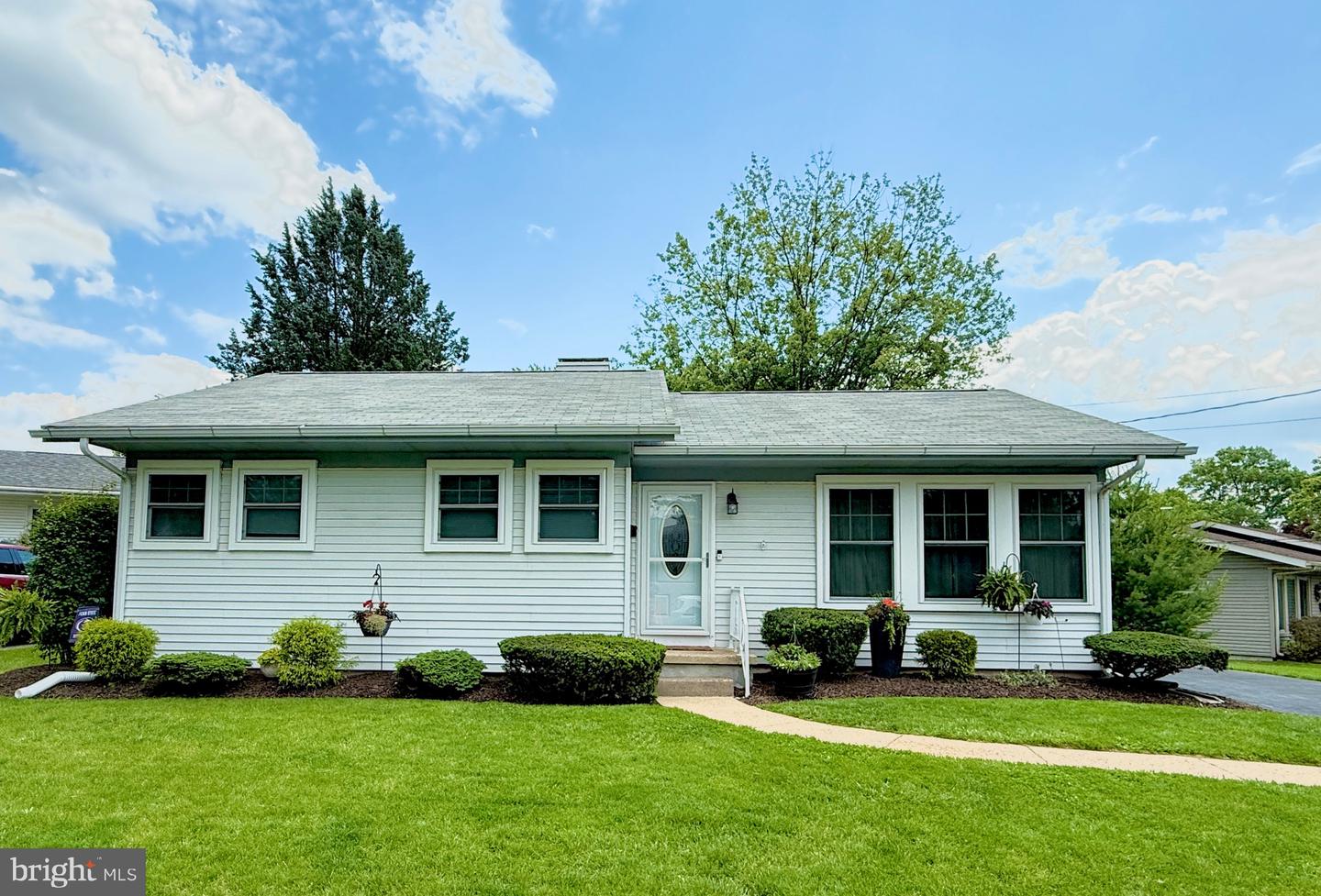 4816 Virginia Road, Mechanicsburg