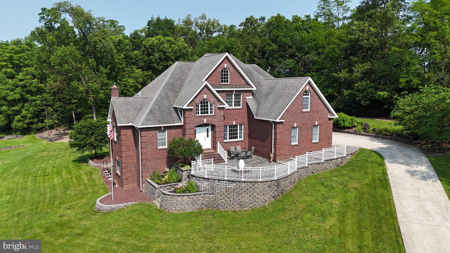 7 Jessica Drive, Carlisle