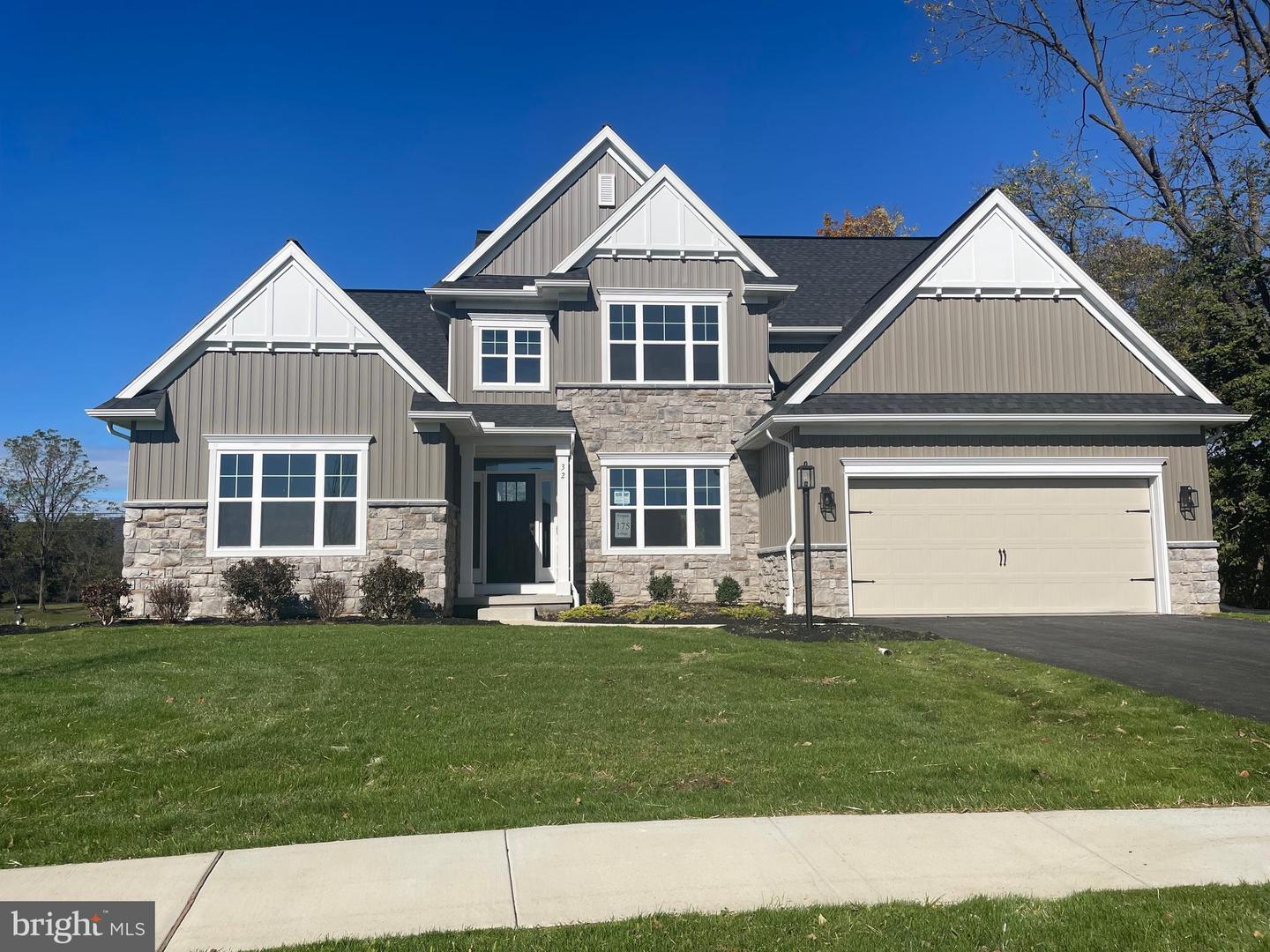 32 E Mulberry Hill Road, Carlisle