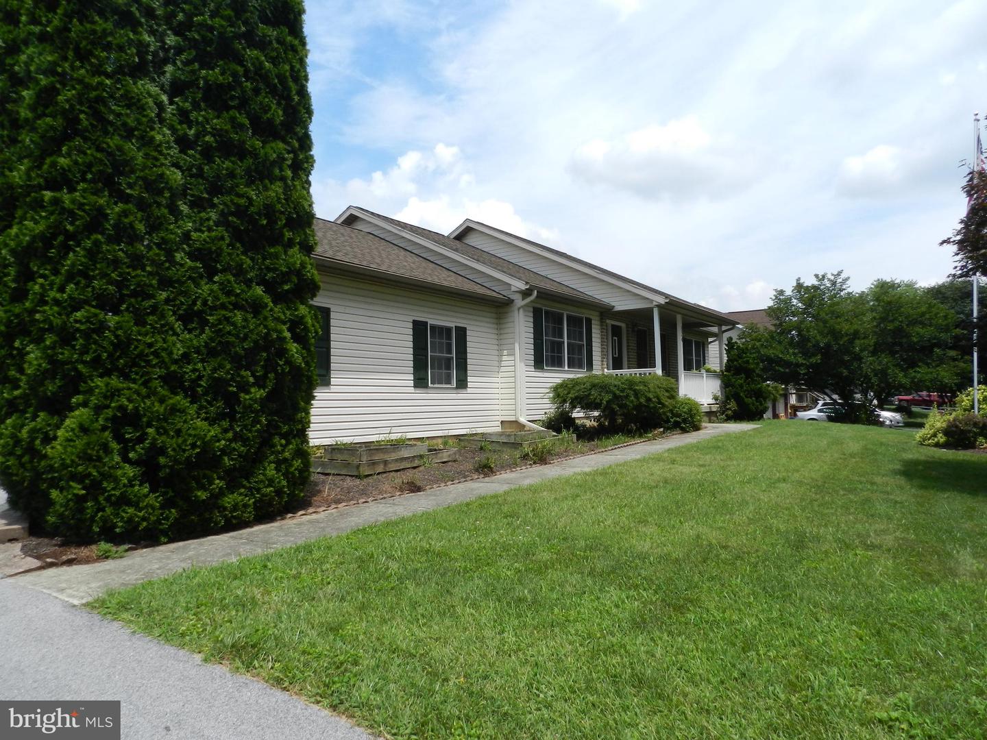 624 Diehl Road, Mechanicsburg