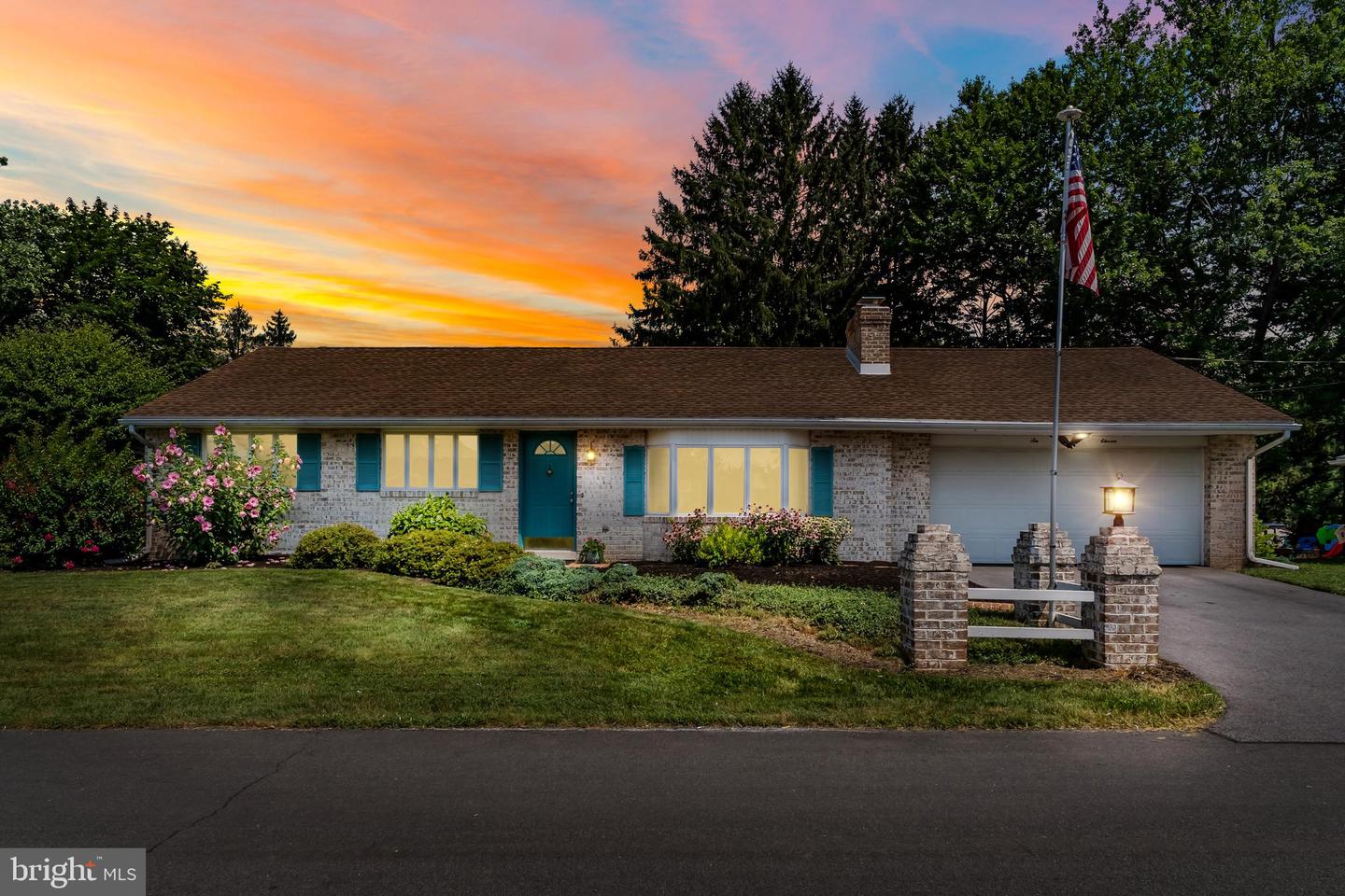 611 Wingert Drive, Mechanicsburg