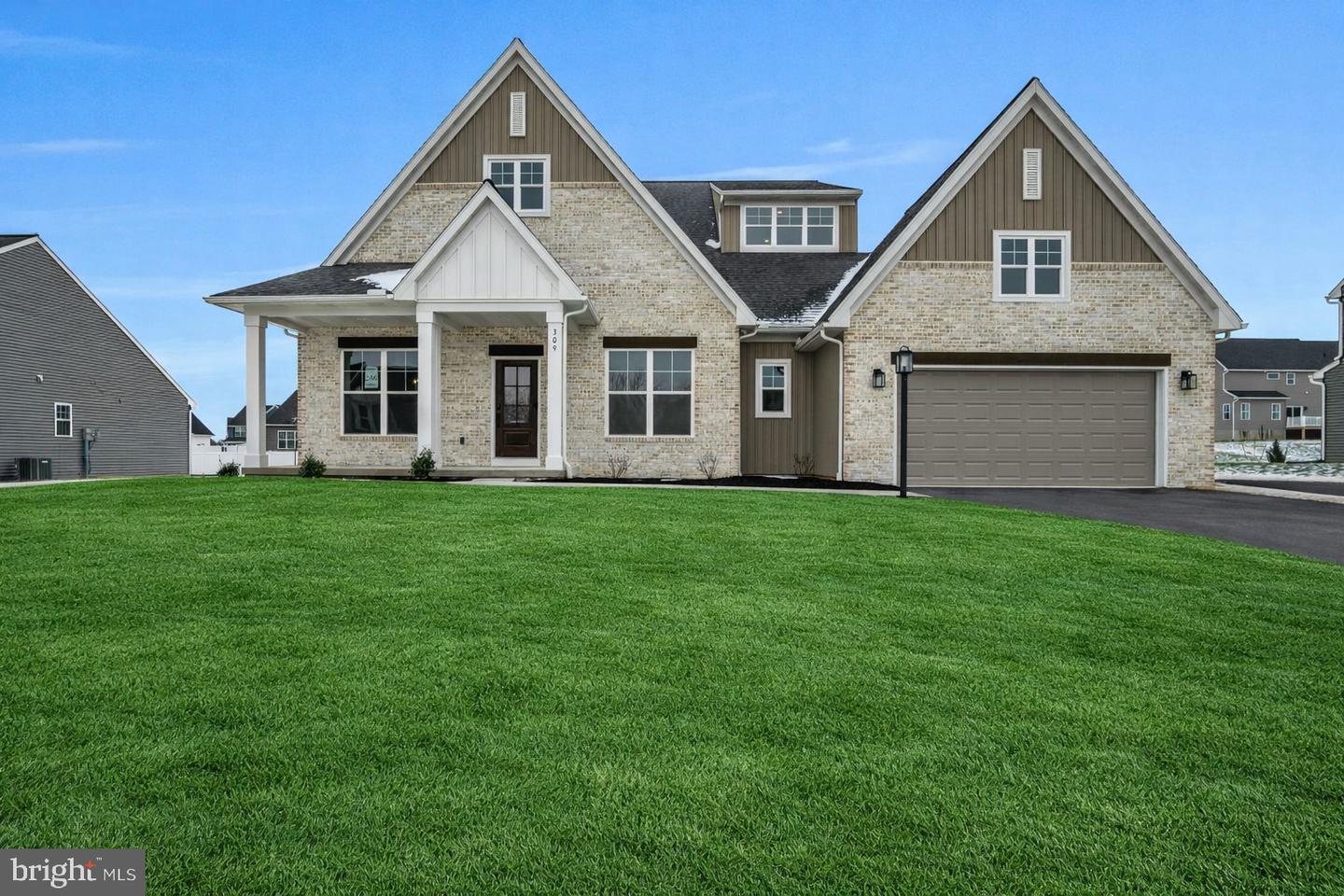 309 Deerfield Lane, Carlisle