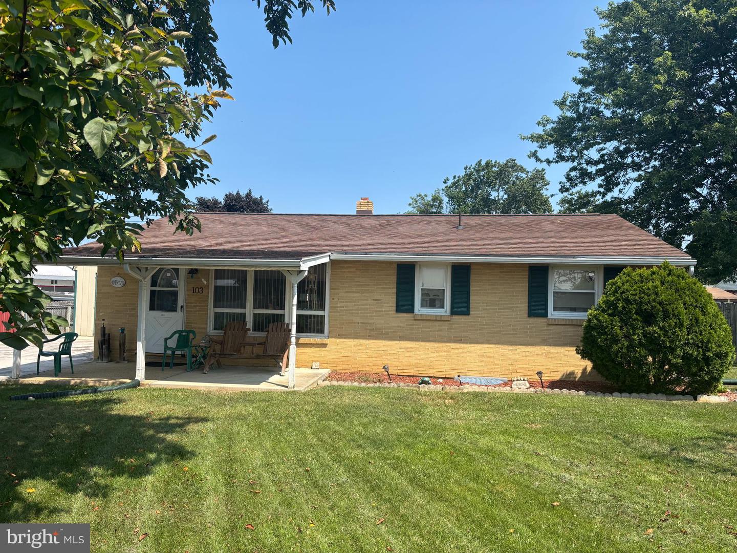 103 E Main Street, Carlisle