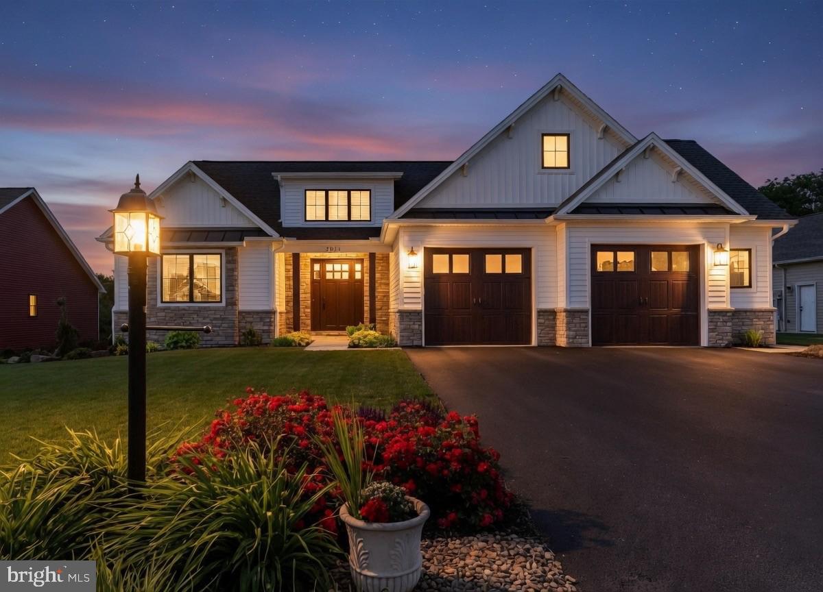 1011 Stonehill Lane