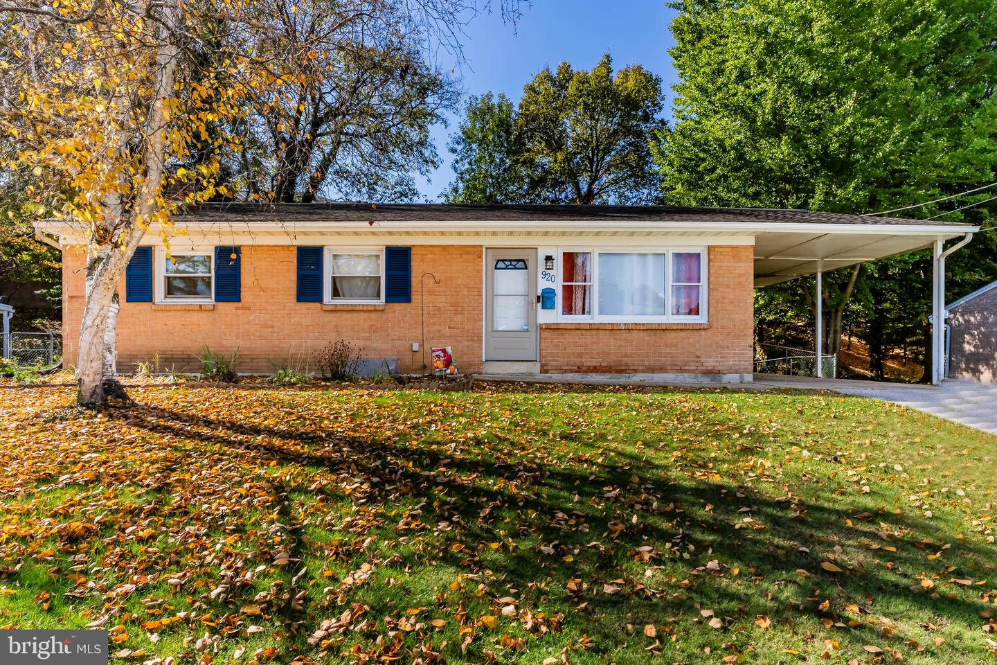 920 W Foxcroft Drive, Camp Hill
