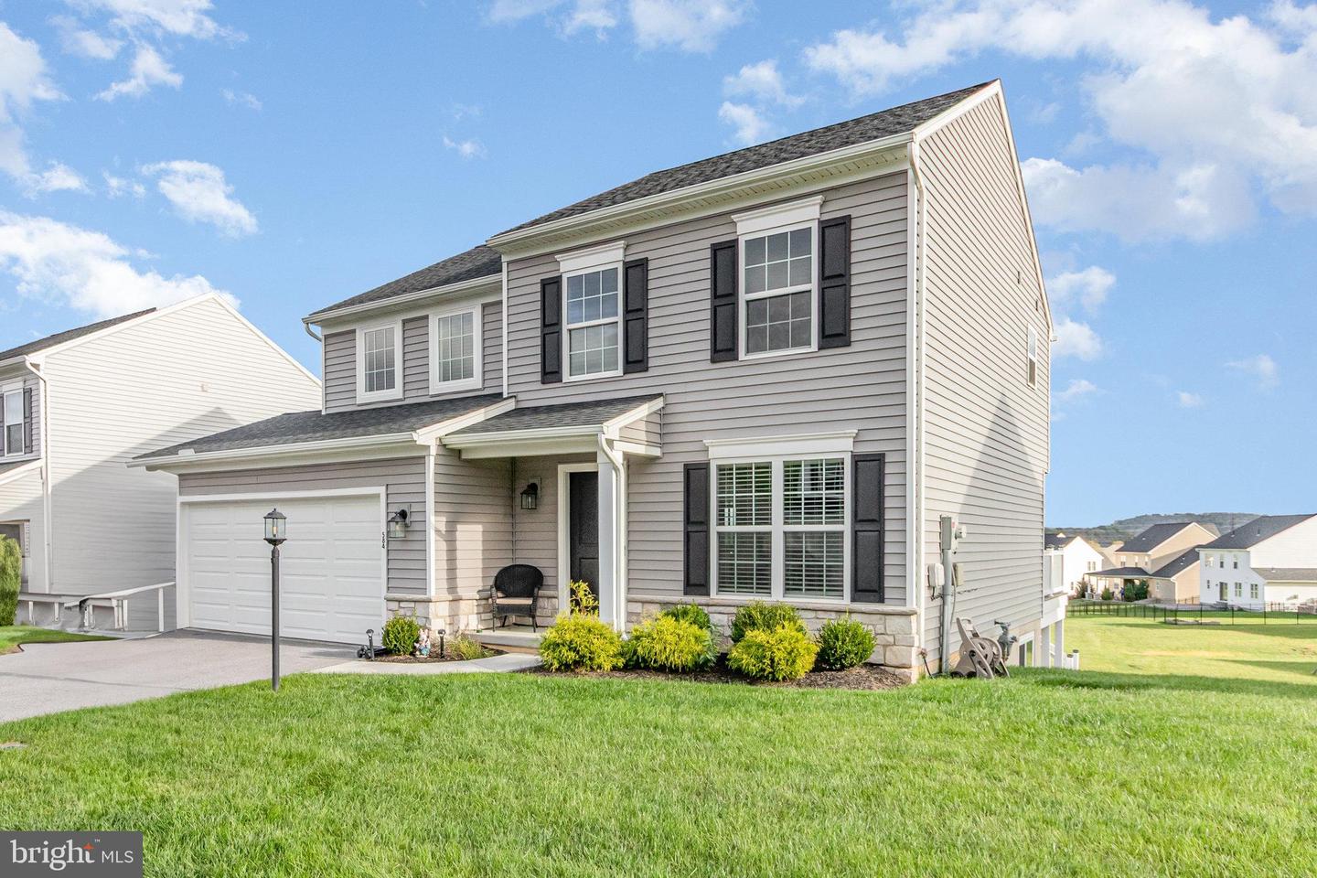 584 Smoke House Drive, Mechanicsburg