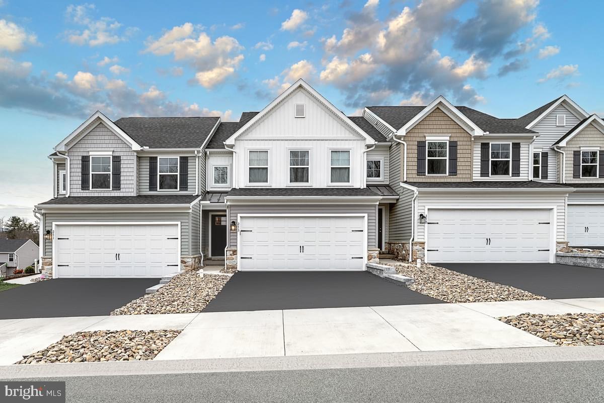 2115 Hampden Court #lot 17