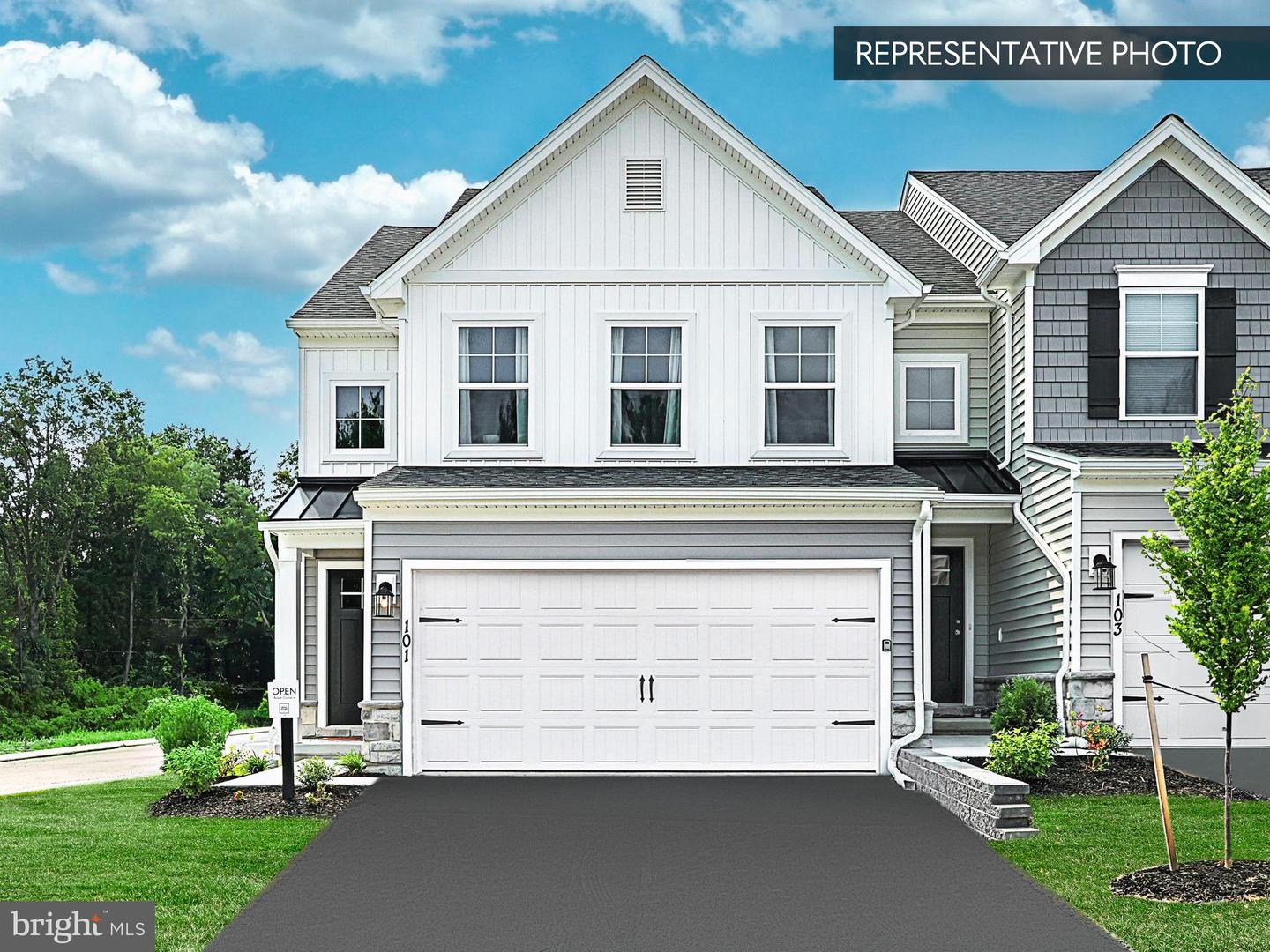 2135 Hampden Court #lot 19