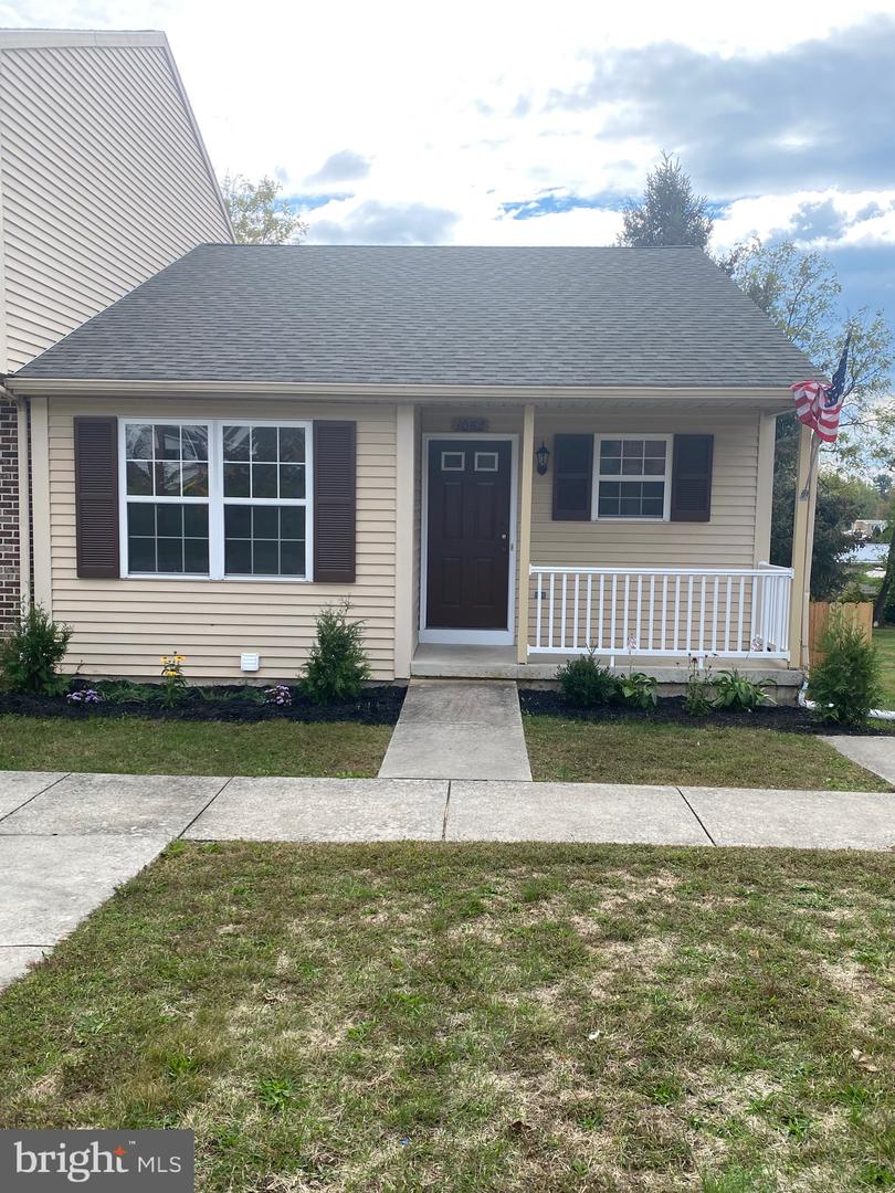1052 Rebecca Street, Carlisle
