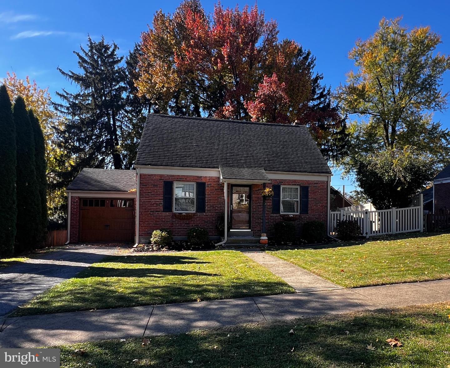202 S 19th Street, Camp Hill