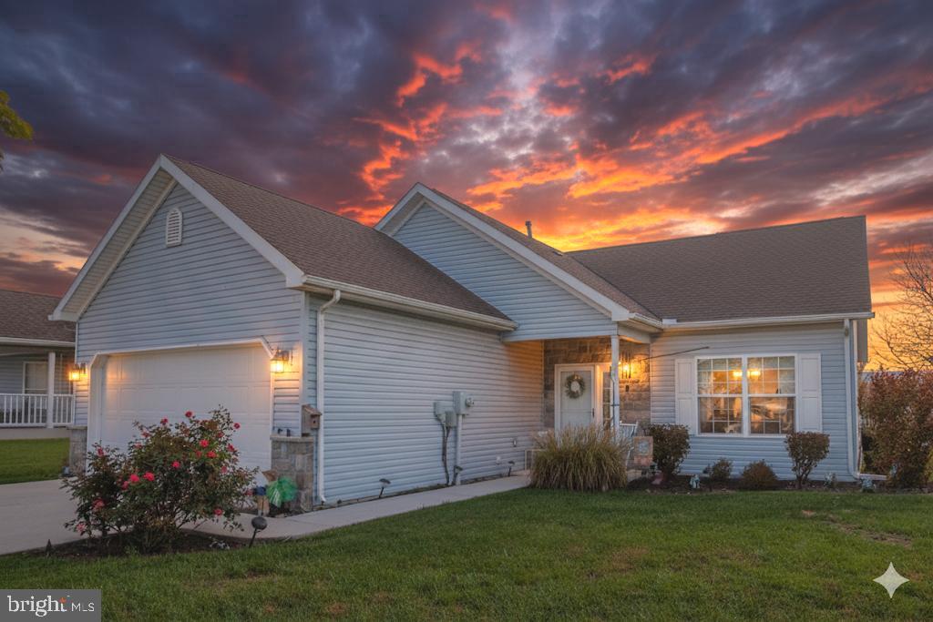 33 Lantern Lane, Shippensburg