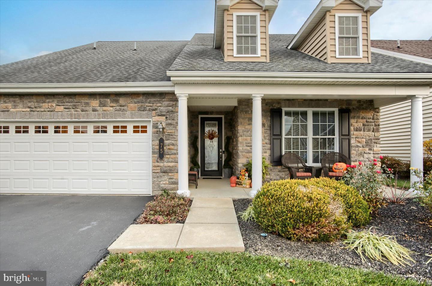 75 Presidents Drive, Mechanicsburg