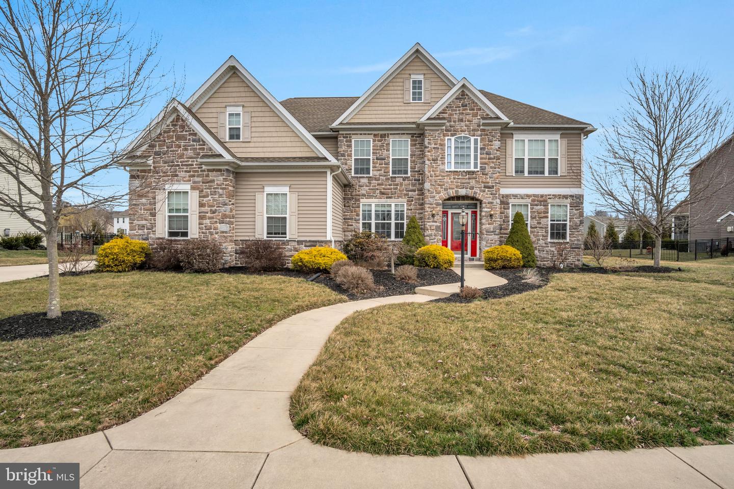 47 Country Side Drive, Carlisle