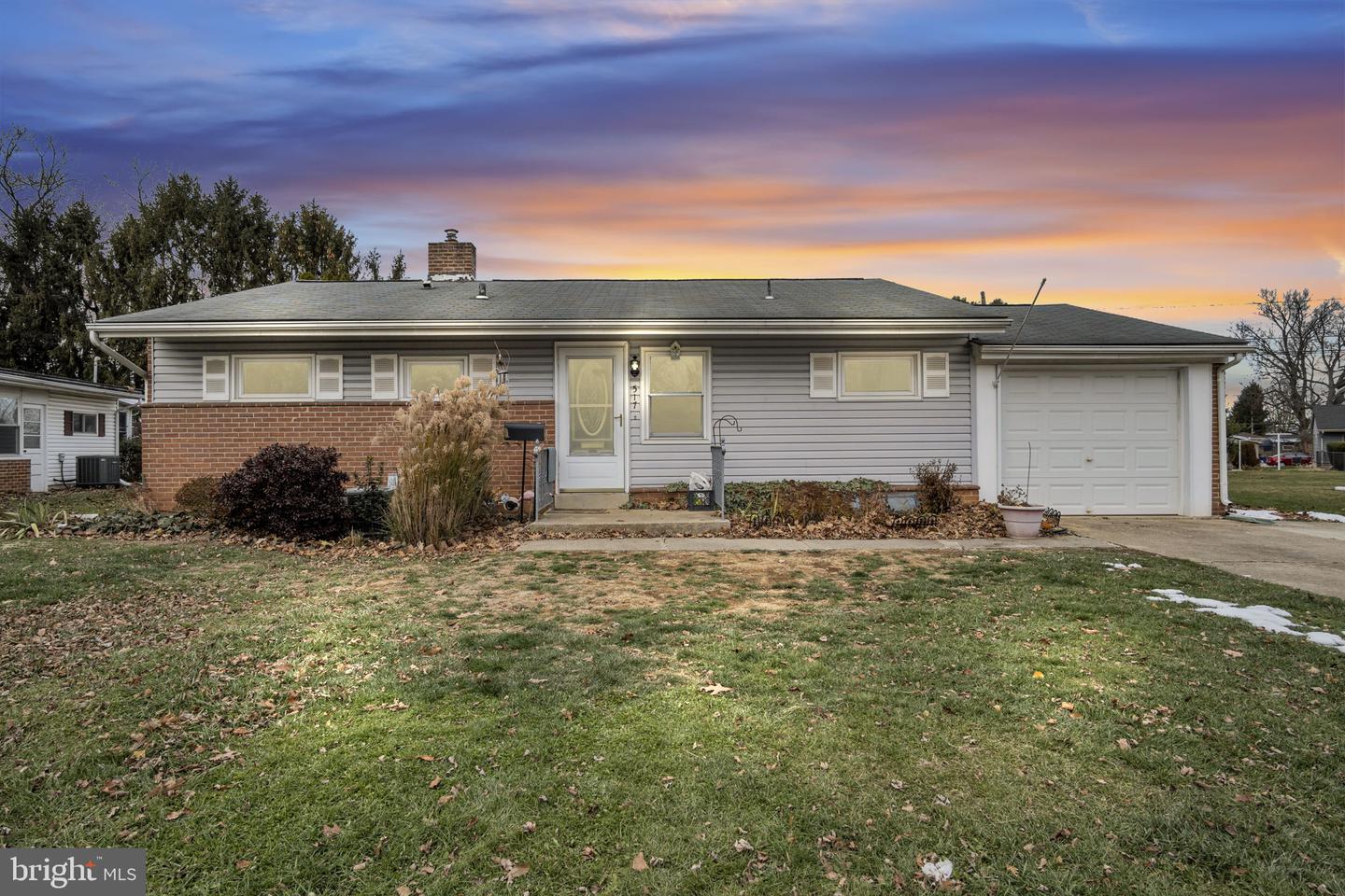 517 E Coover Street, Mechanicsburg