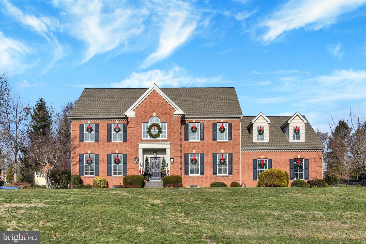 1803 Silver Pine Circle, Mechanicsburg
