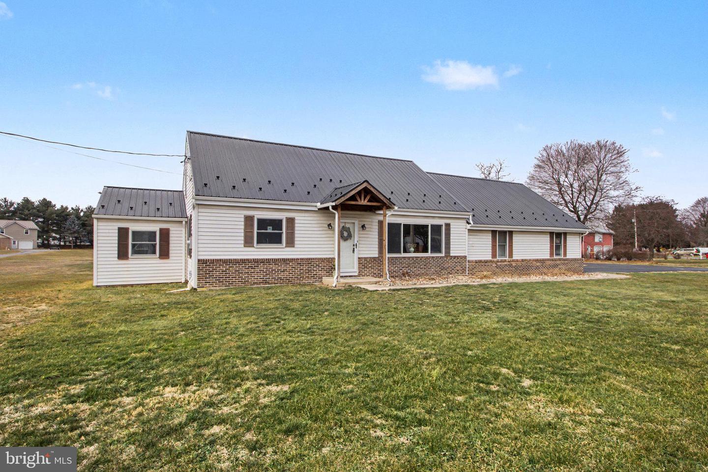 7 Strohm Road, Shippensburg