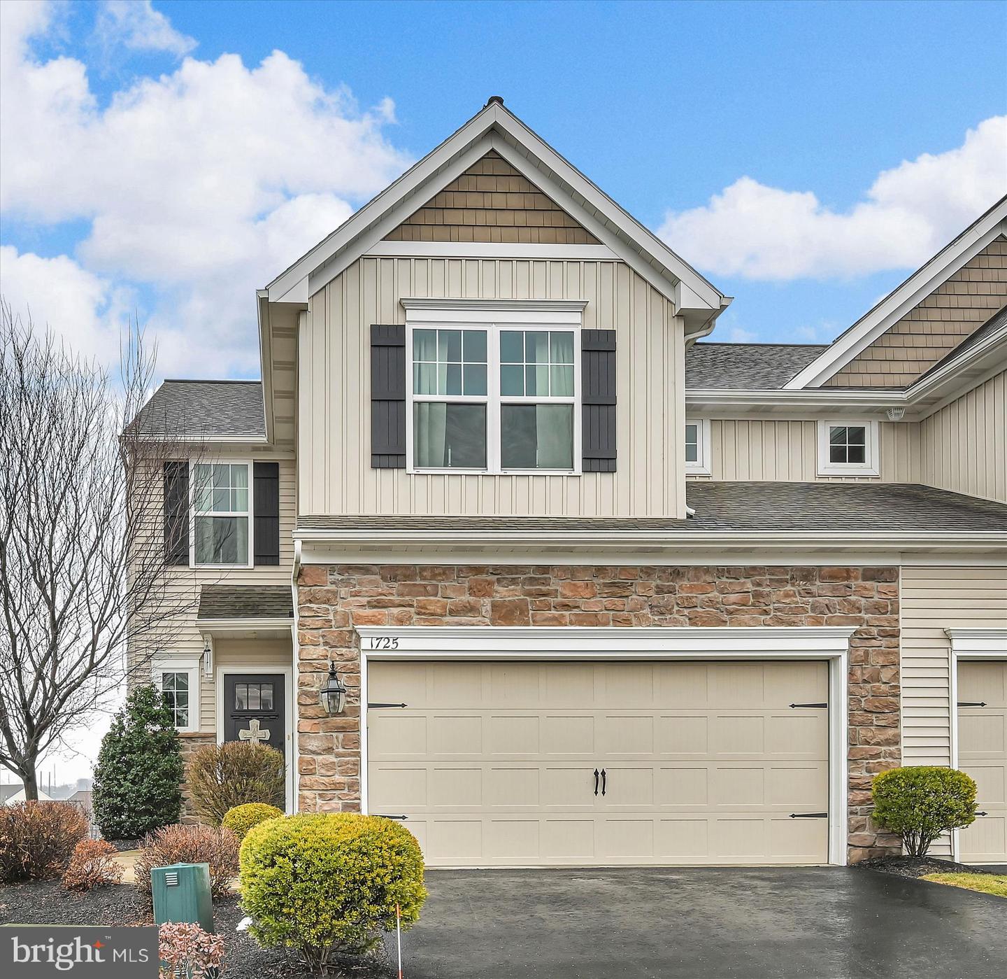 1725 Haralson Drive, Mechanicsburg