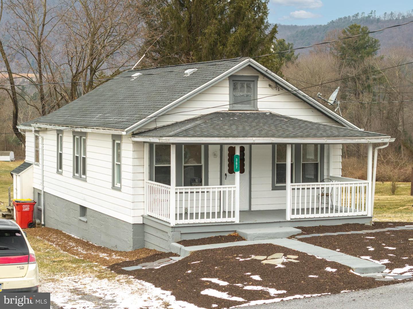 367 Old State Road, Gardners