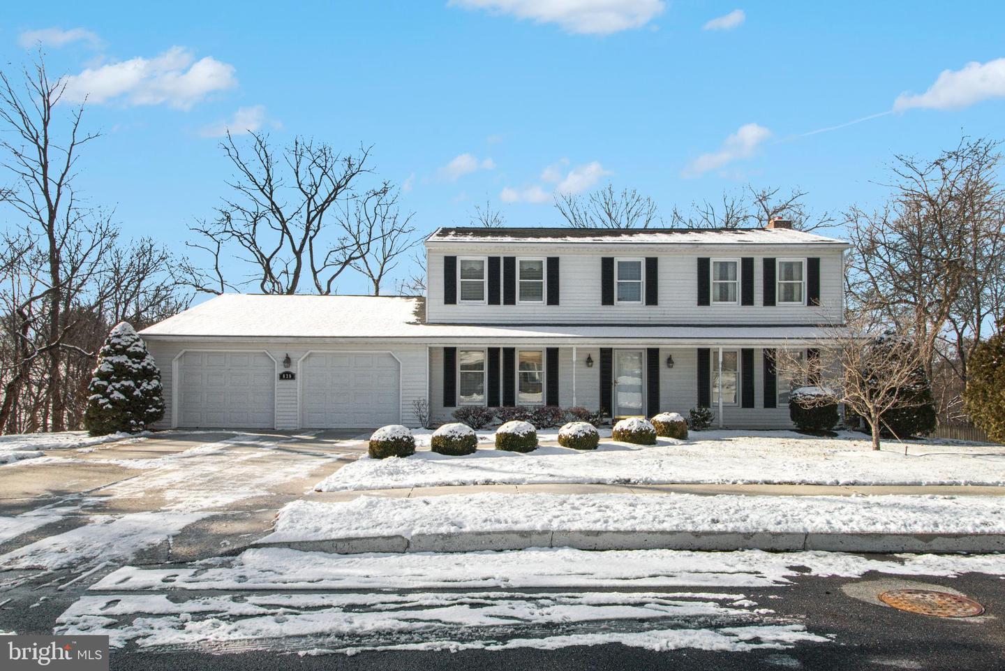 828 Anthony Drive, Mechanicsburg