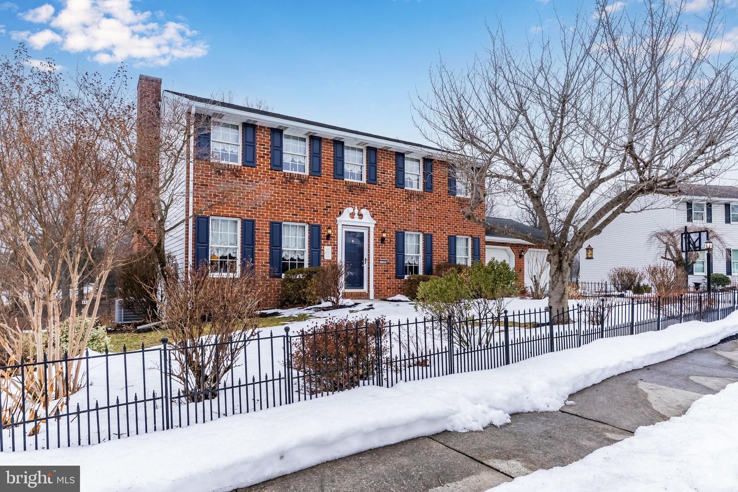 76 Sherwood Circle, Enola