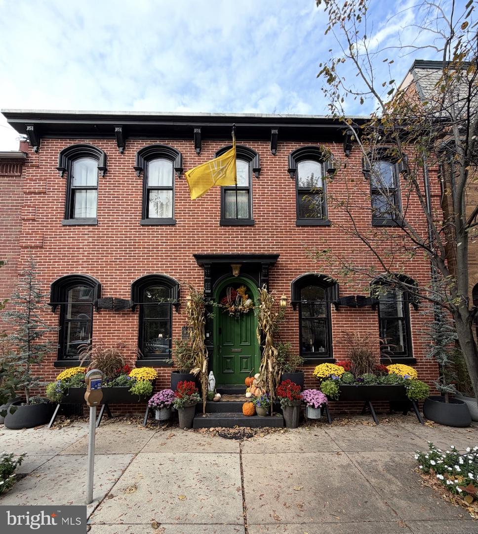141 W Louther Street, Carlisle