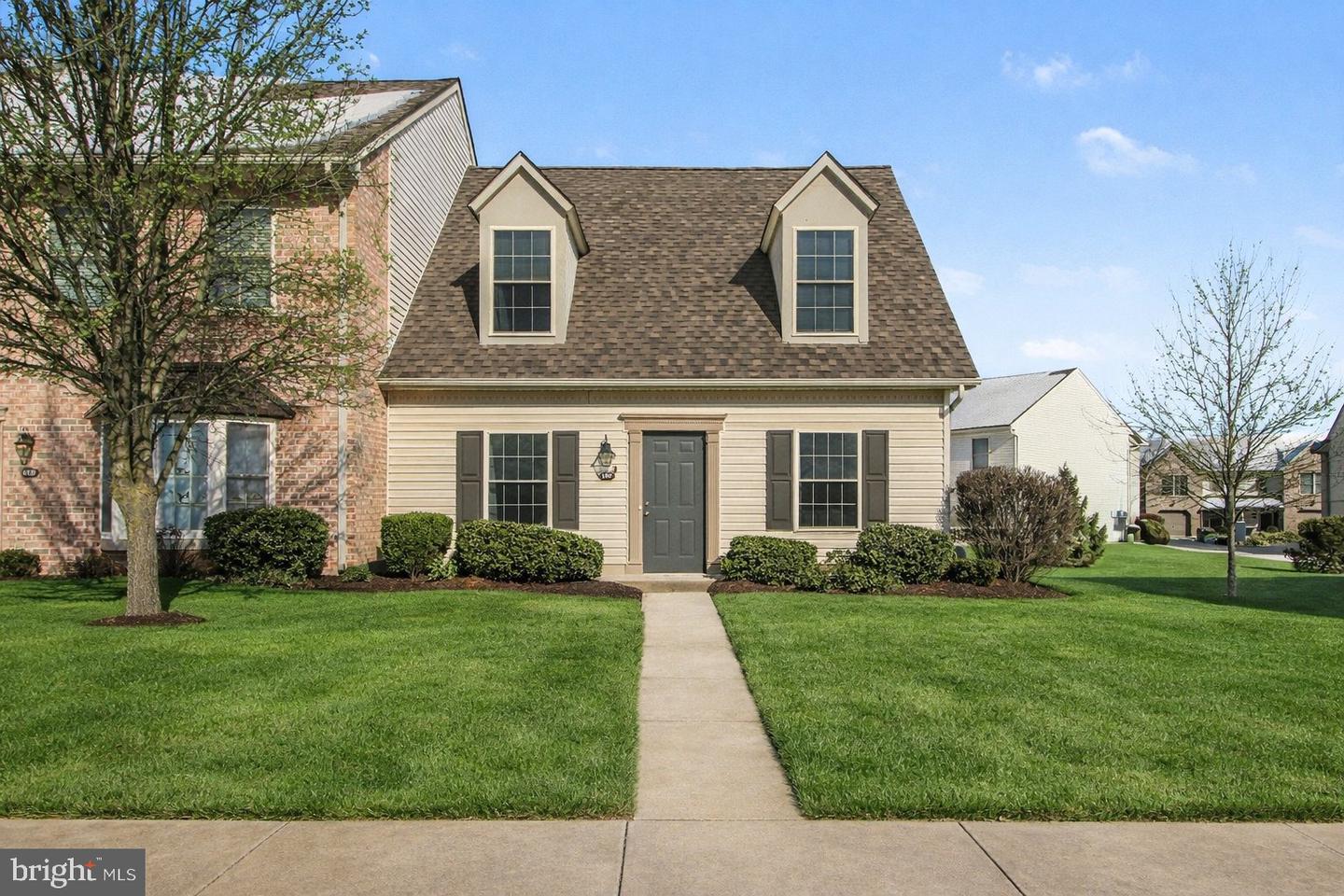 190 Melbourne Lane, Mechanicsburg