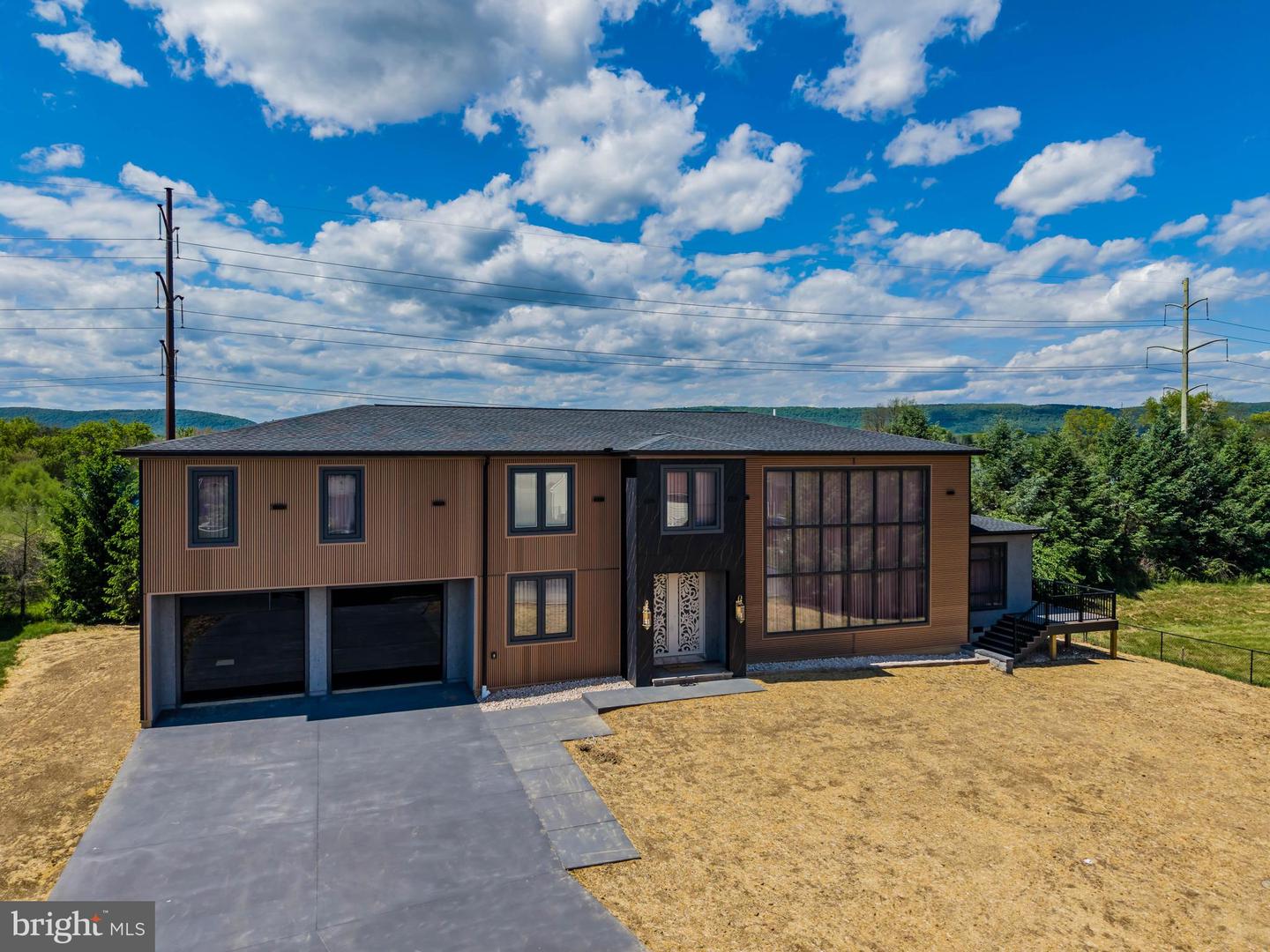 53 Cumberland Estates Drive, Mechanicsburg