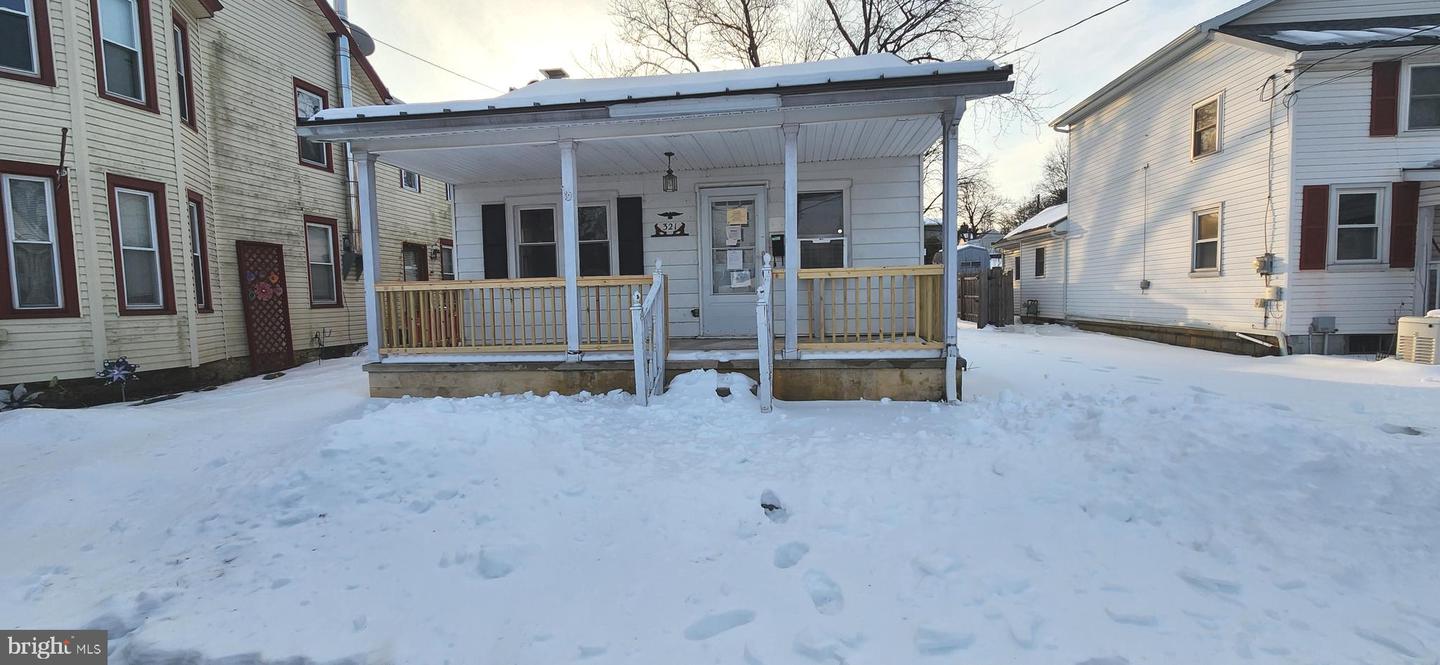 321 Chestnut