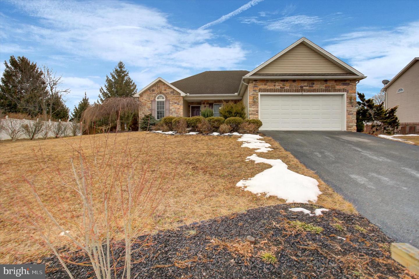 18 Sir William Drive, Newville
