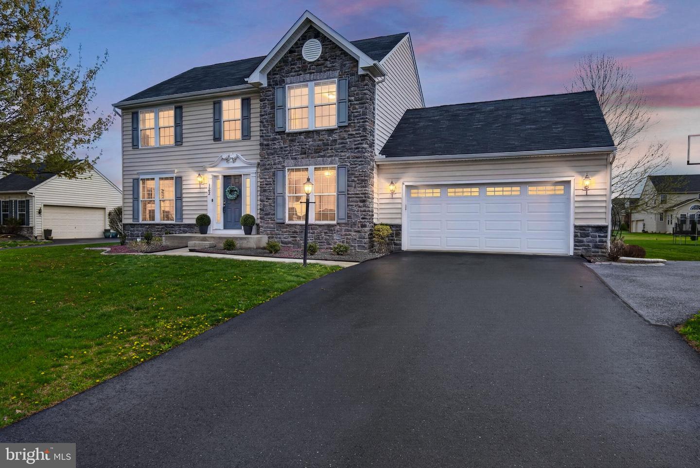 122 Warm Sunday Way, Mechanicsburg