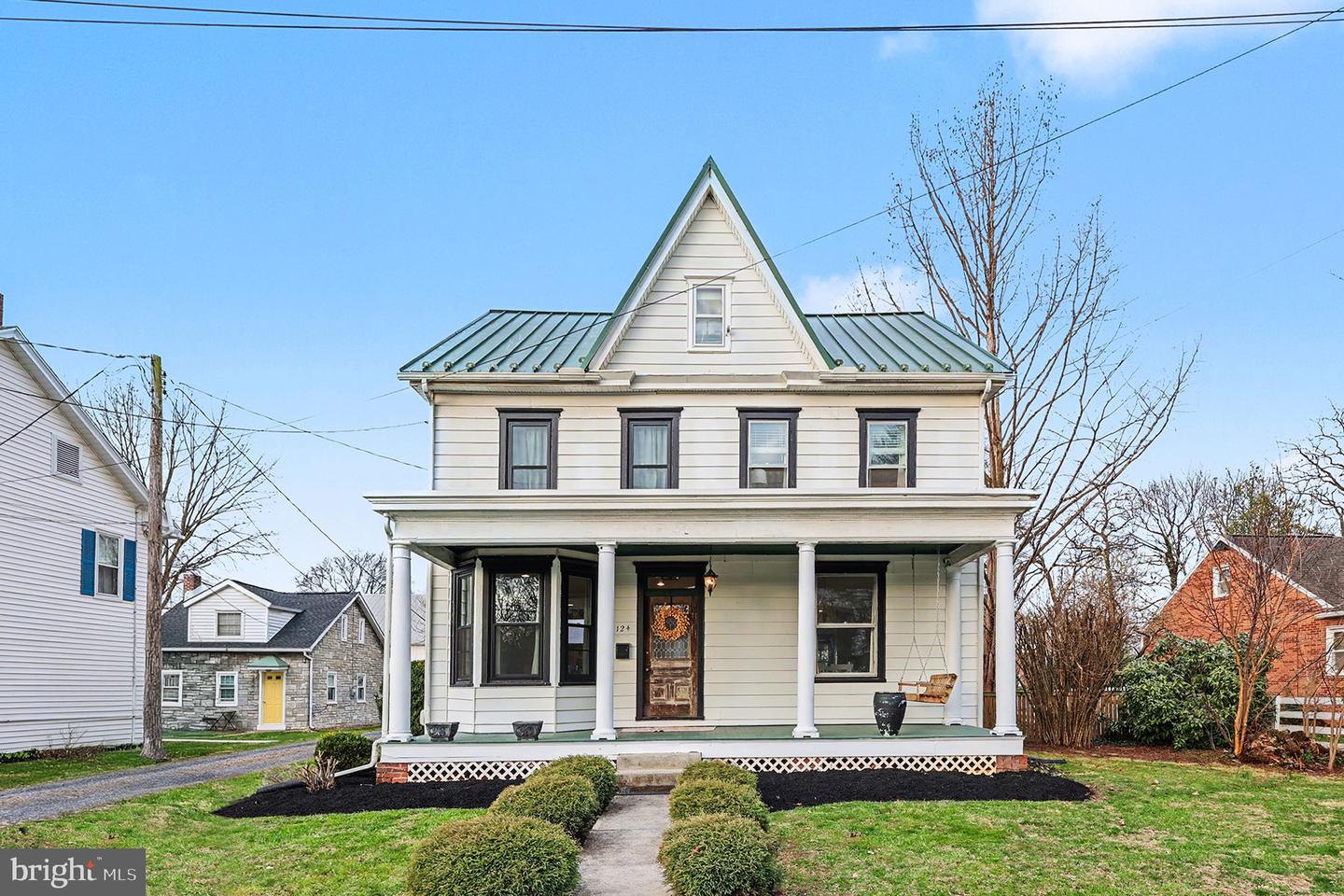 124 S Locust Street, Camp Hill
