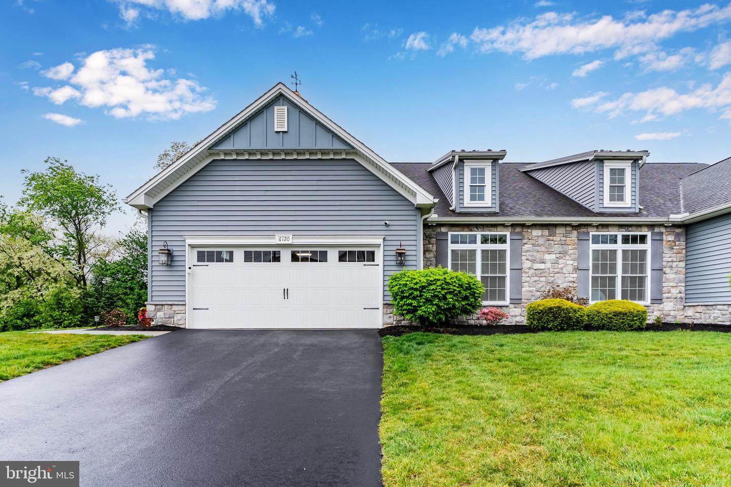 6120 Rivendale Court, Mechanicsburg