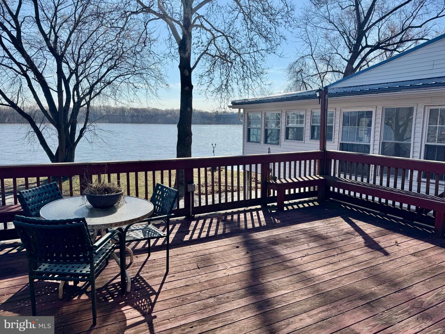938 River Road, Marysville