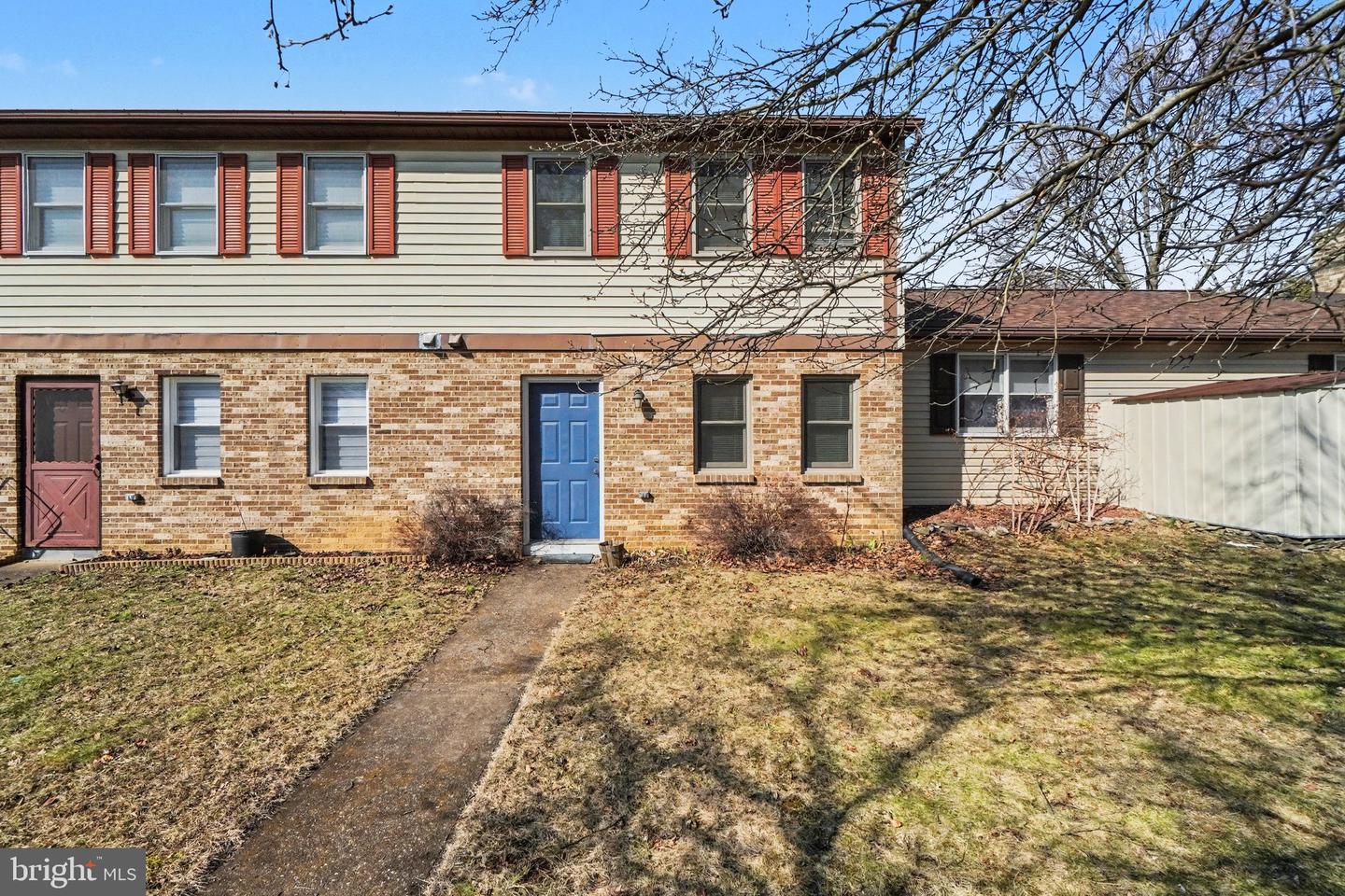 6903 Salem Park Circle, Mechanicsburg