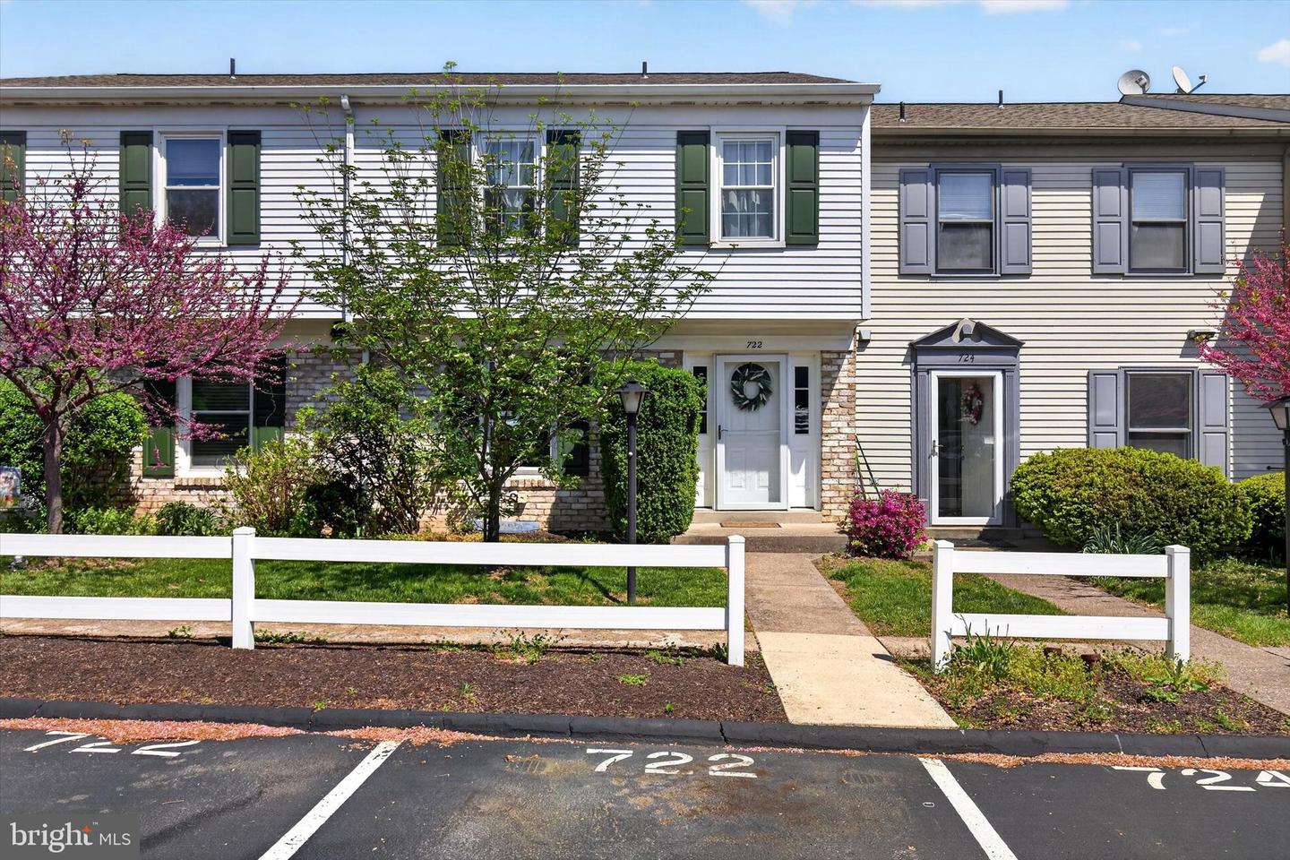 722 Allenview Drive, Mechanicsburg