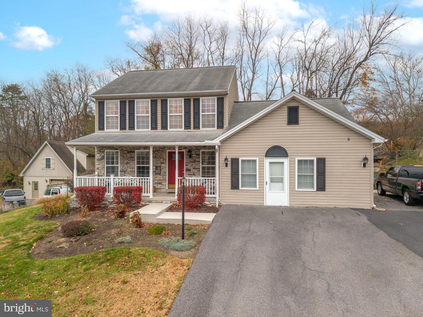 768 Magaro Road, Enola