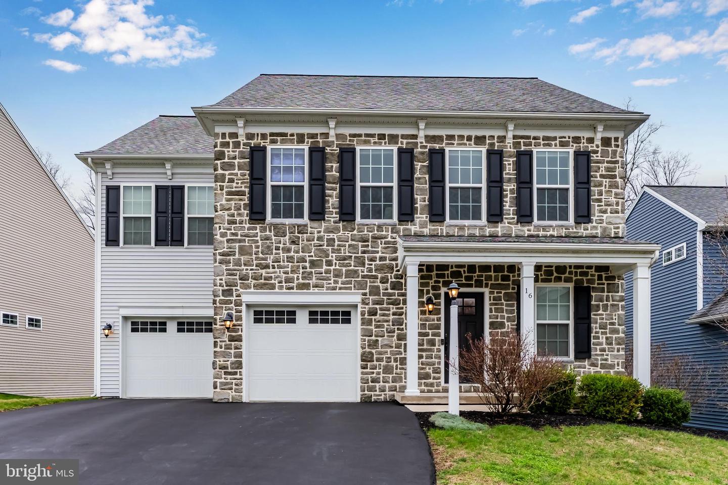 16 Bobolink Court, Mechanicsburg