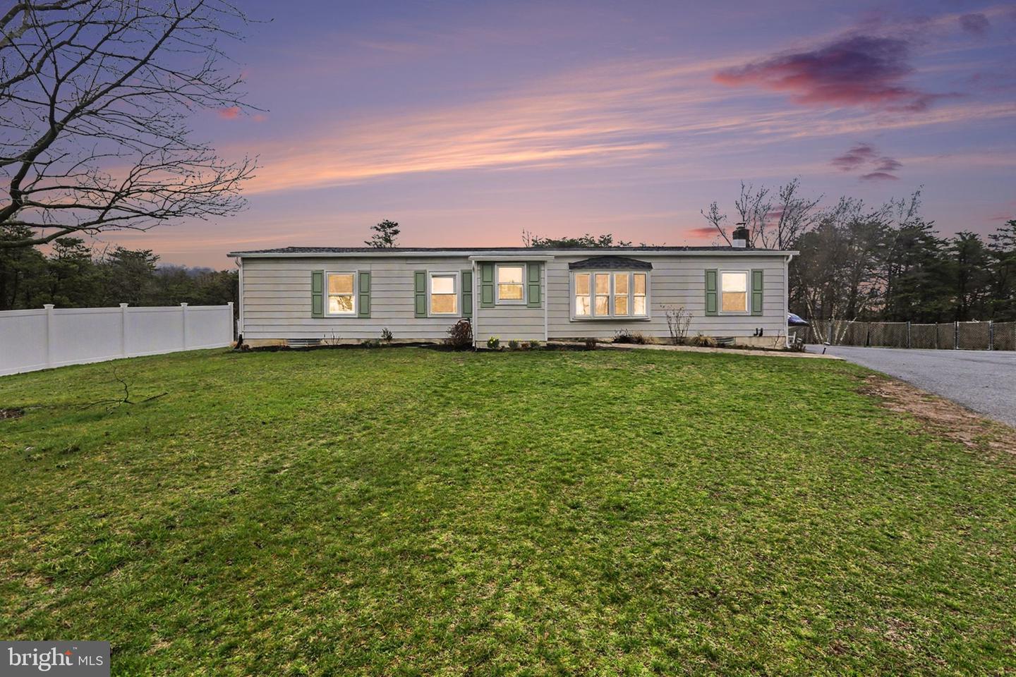 1011 Cranes Gap Road, Carlisle