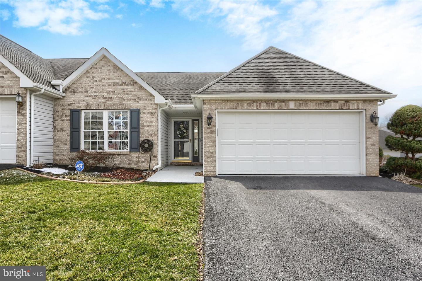 53 Burwick Drive, Mechanicsburg