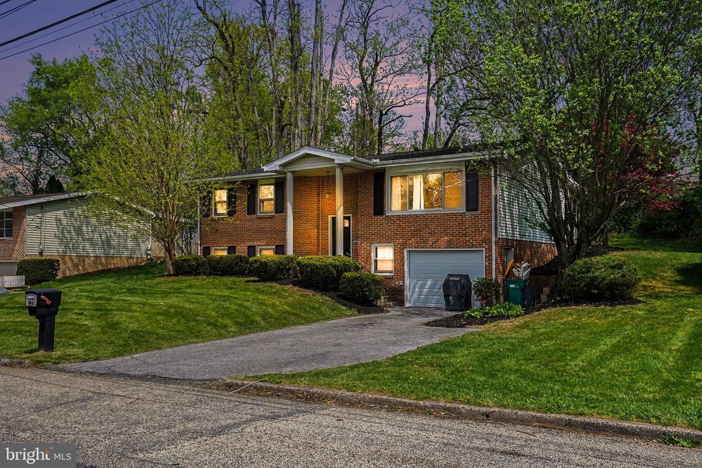 1205 Mallard Road, Camp Hill