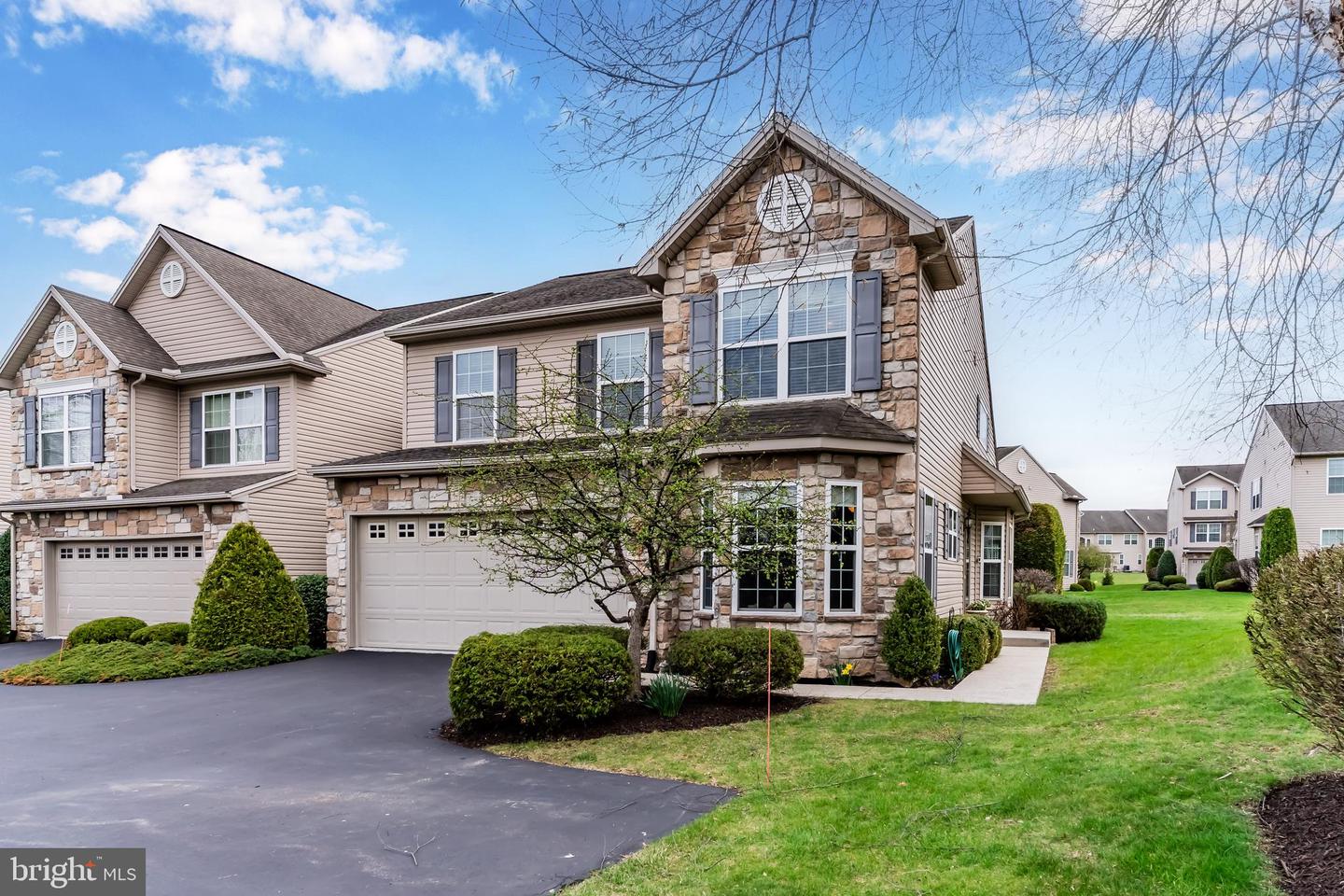 6332 Mercury Drive, Mechanicsburg