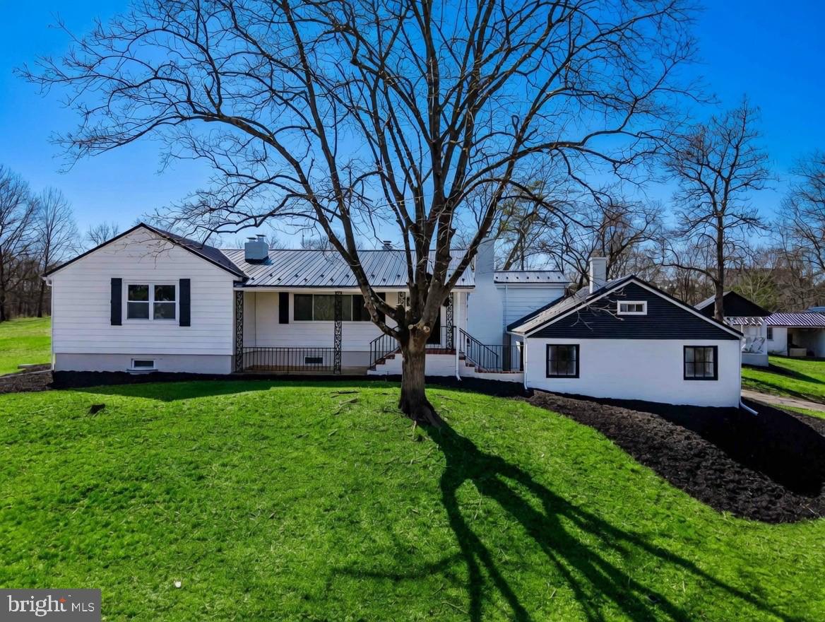 160 Wertz Run Road, Carlisle
