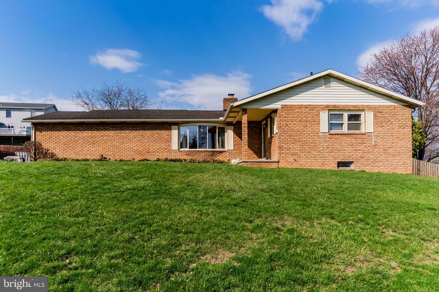 813 Nesbit Drive, Carlisle