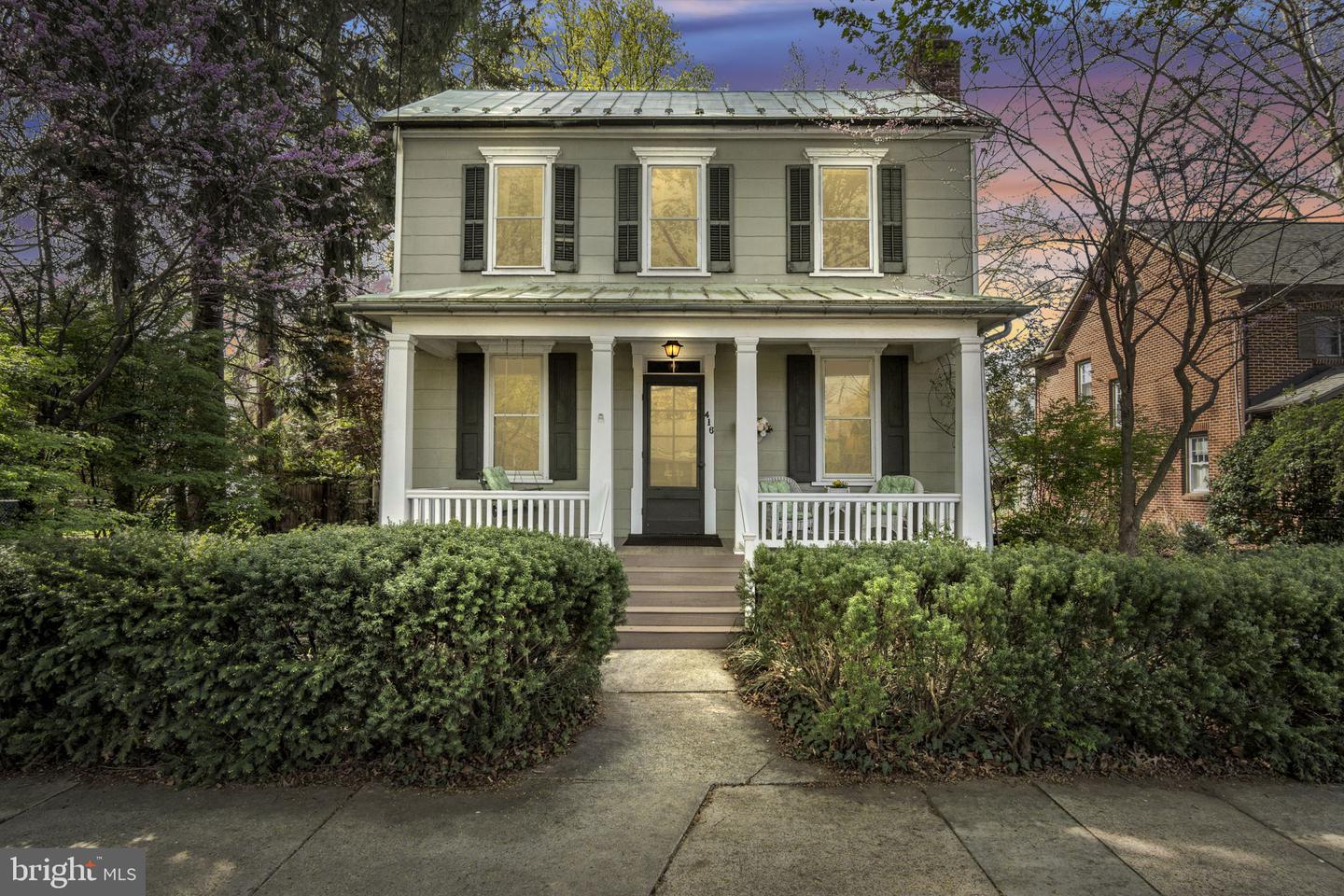 416 Walnut Street