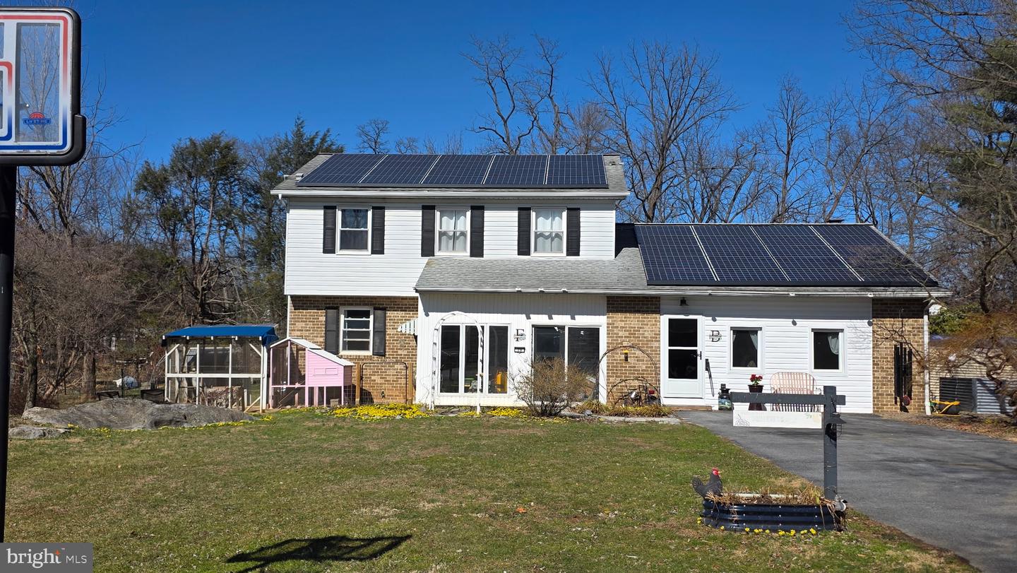 29 Clover Lane, Mechanicsburg