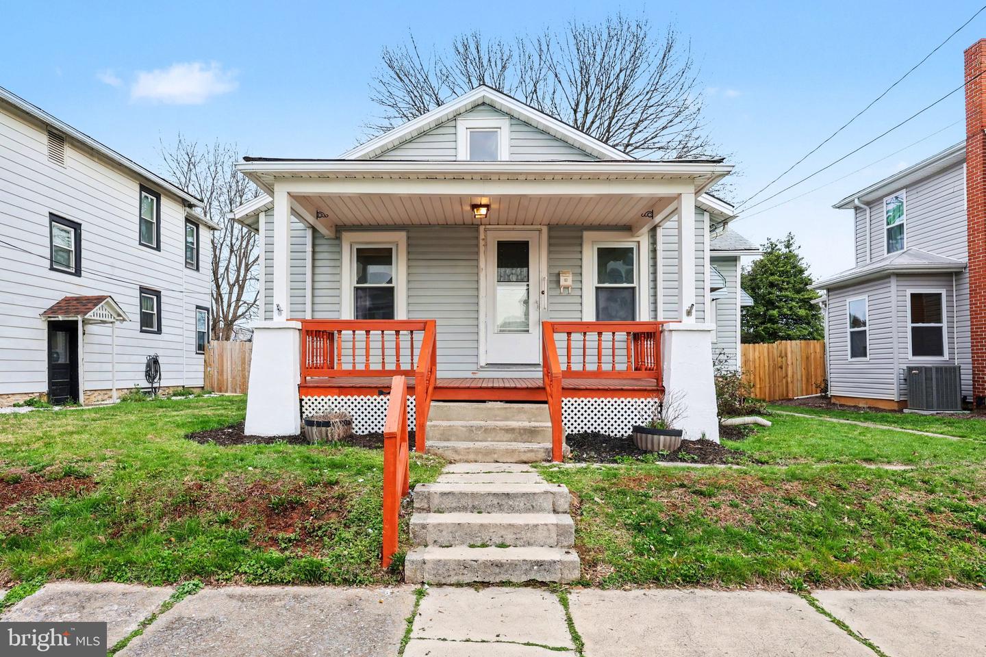 121 E Portland Street, Mechanicsburg