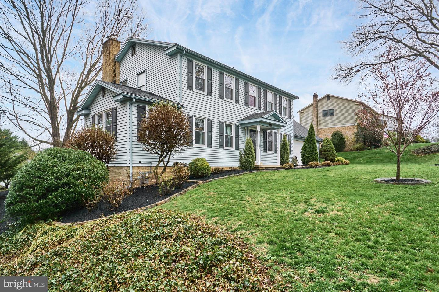932 Shiremont Drive, Mechanicsburg